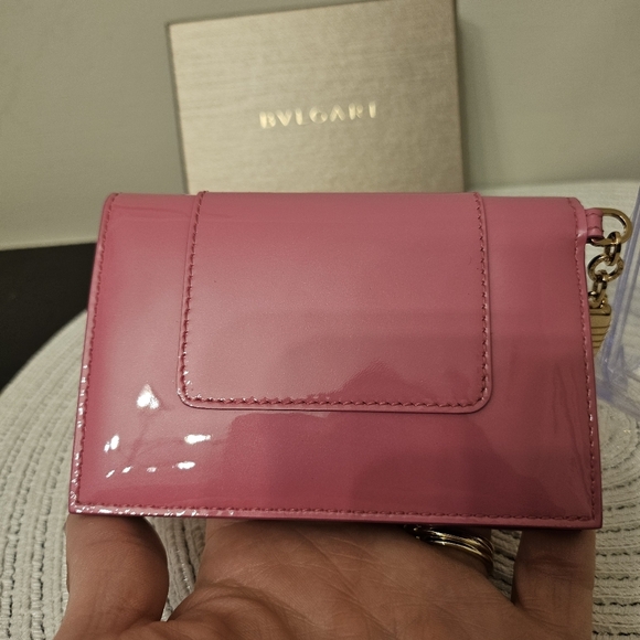 BVLGARI Serpenti Forever Pink Patent Wallet ๐ Snake Charm | Chipped + Box - Picture 8 of 11
